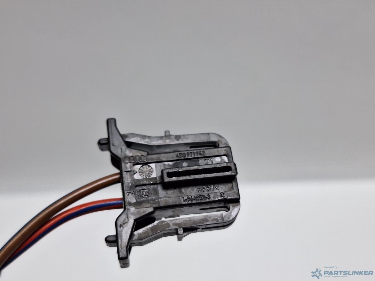 Mufa conector 2 pini AUDI A4 IV Avant (8K5, B8) [ 2007 - 2015 ] TDI (CJCD, CMFB, CSUA) 110KW|150HP OEM 4B0971942