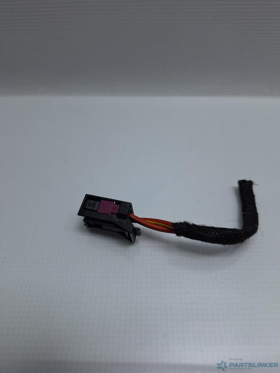 Mufa conector 2 pini AUDI A4 IV Avant (8K5, B8) [ 2007 - 2015 ] TDI (CJCD, CMFB, CSUA) 110KW|150HP OEM 8Z0972703
