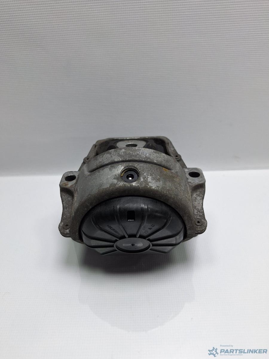 Tampon motor AUDI A4 IV Avant (8K5, B8) [ 2007 - 2015 ] TDI (CJCD, CMFB, CSUA) 110KW|150HP OEM 8R0199381