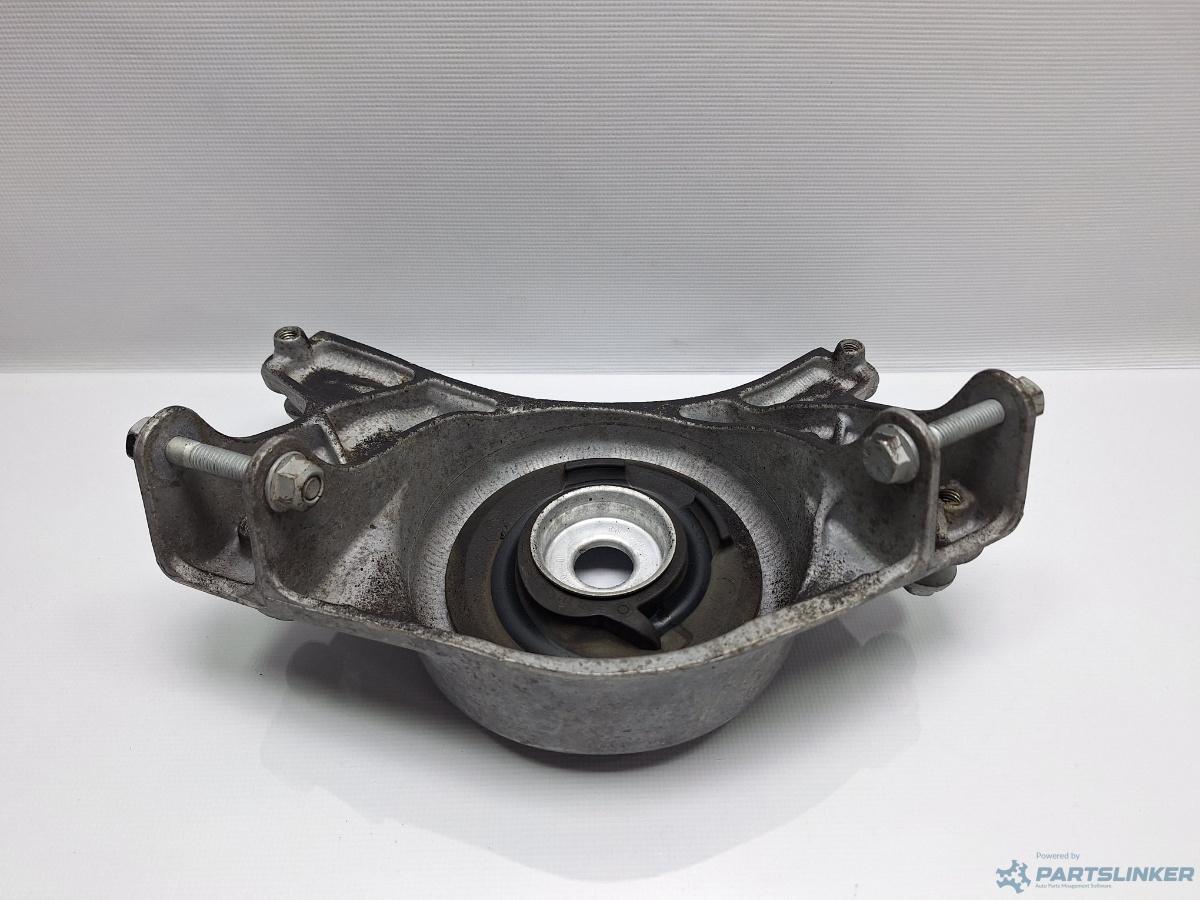 Flansa amortizor stanga fata AUDI A4 IV Avant (8K5, B8) [ 2007 - 2015 ] TDI (CJCD, CMFB, CSUA) 110KW|150HP OEM 8R0412383A