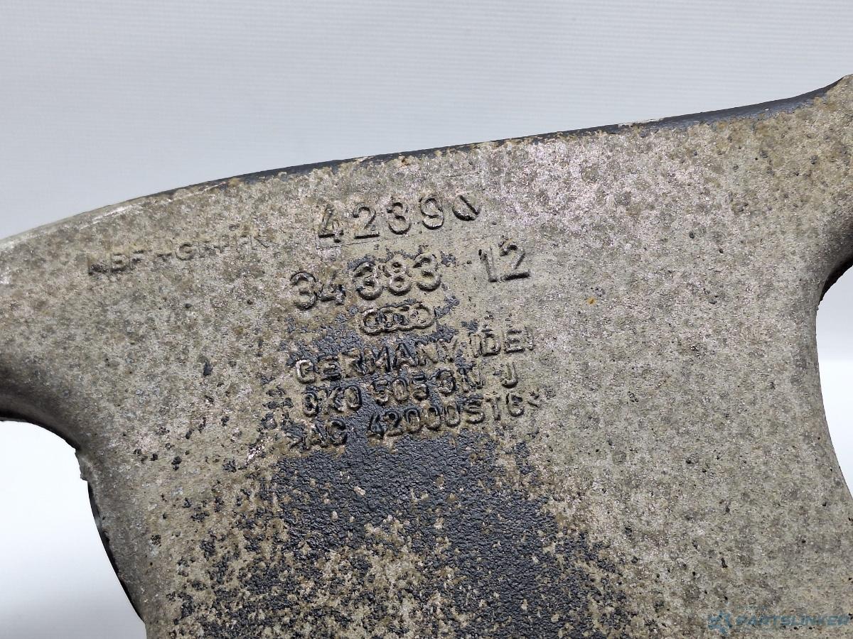 Brat bascula roata stanga spate AUDI A4 IV Avant (8K5, B8) [ 2007 - 2015 ] TDI (CJCD, CMFB, CSUA) 110KW|150HP OEM 8K0505311J