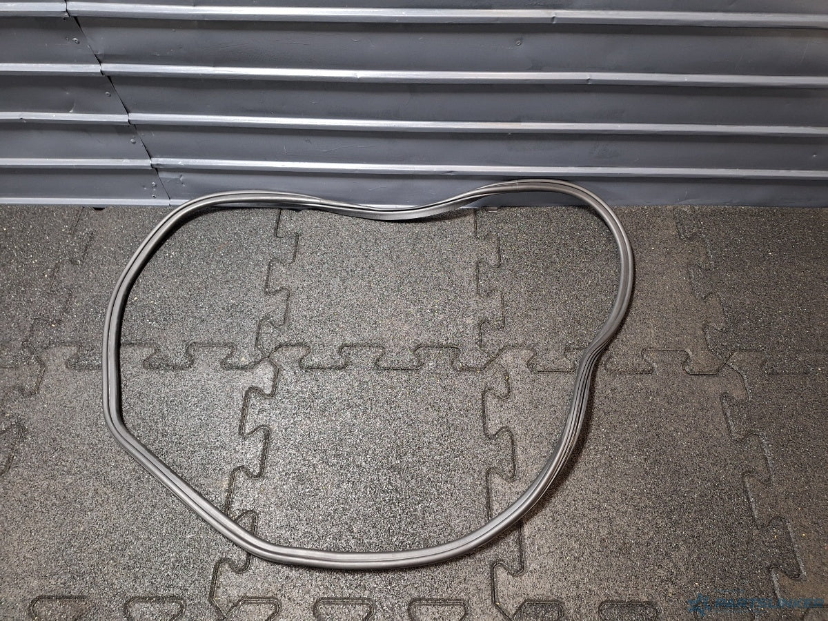 Cheder caroserie usa spate AUDI A4 IV Avant (8K5, B8) [ 2007 - 2015 ] TDI (CJCD, CMFB, CSUA) 110KW|150HP 8K9833721L