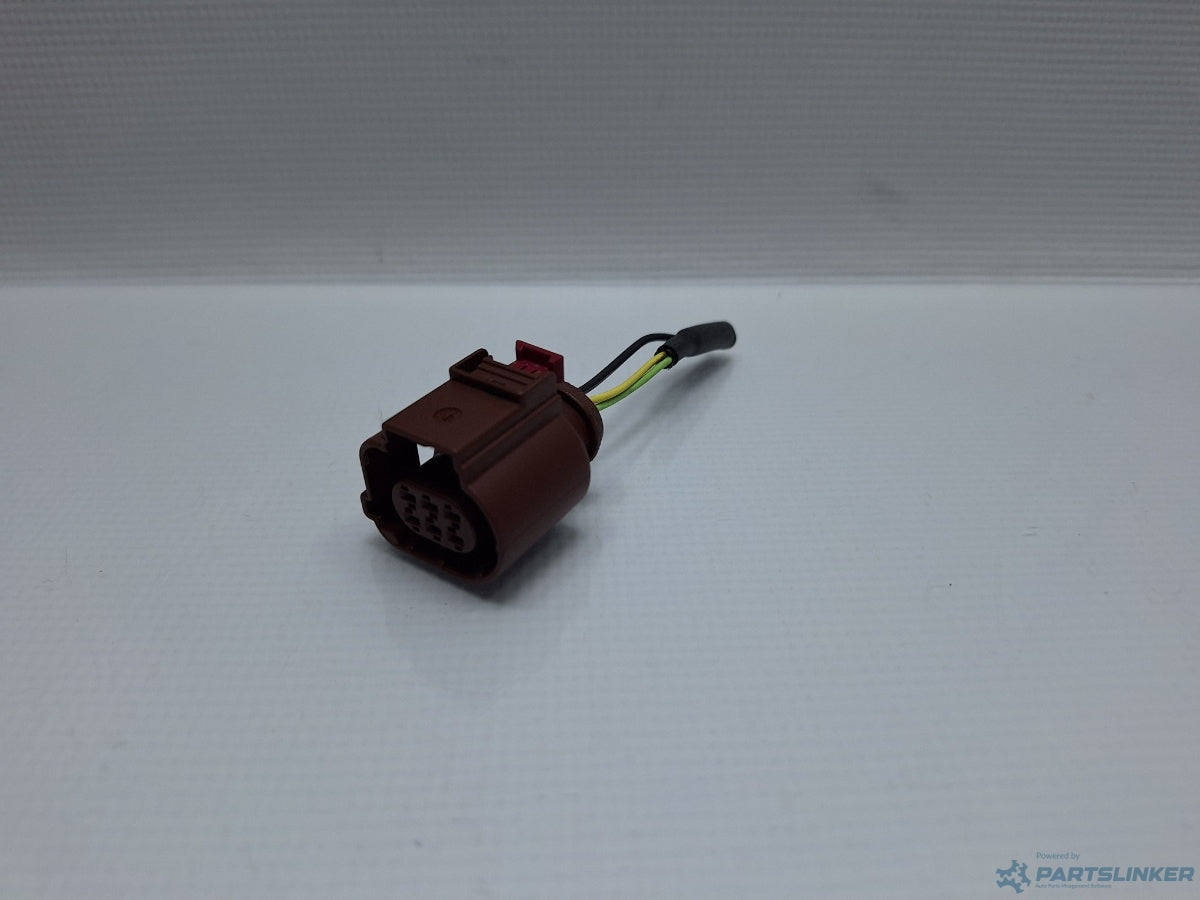 Mufa conector 6 pini AUDI A4 IV Avant (8K5, B8) [ 2007 - 2015 ] TDI (CJCD, CMFB, CSUA) 110KW|150HP 4H0973713H