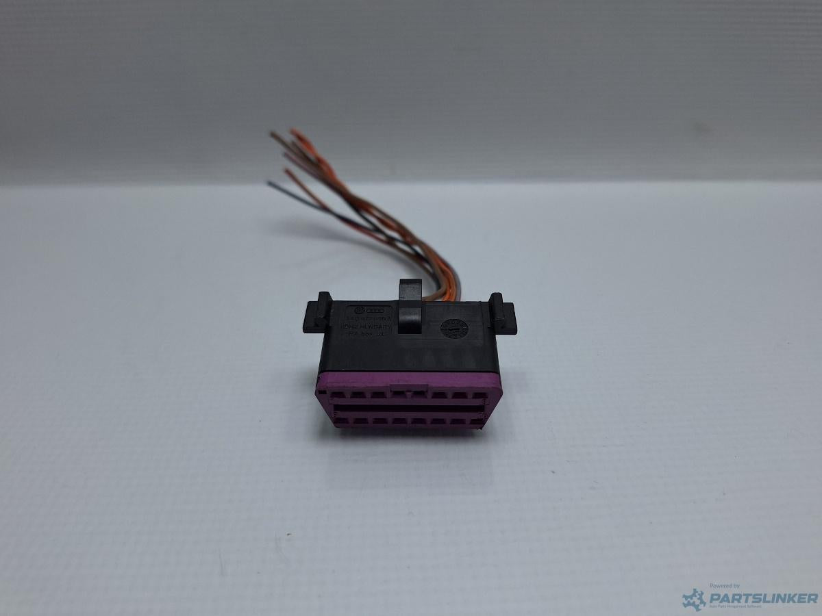 Mufa diagnoza AUDI A4 IV Avant (8K5, B8) [ 2007 - 2015 ] TDI (CJCD, CMFB, CSUA) 110KW|150HP OEM 3A0972695A