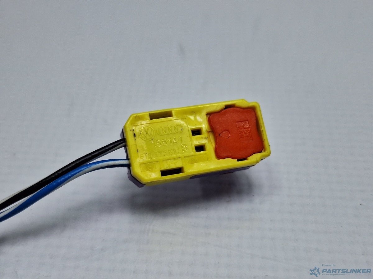 Mufa conector 2 pini AUDI A4 IV Avant (8K5, B8) [ 2007 - 2015 ] TDI (CJCD, CMFB, CSUA) 110KW|150HP 8T0972571B