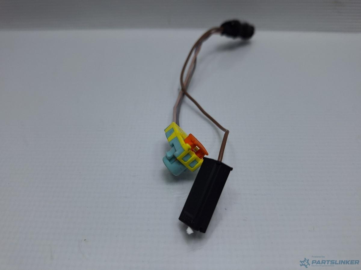 Mufa conector 2 pini AUDI A4 IV Avant (8K5, B8) [ 2007 - 2015 ] TDI (CJCD, CMFB, CSUA) 110KW|150HP OEM 8X0972562A