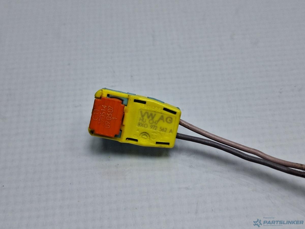 Mufa conector 2 pini AUDI A4 IV Avant (8K5, B8) [ 2007 - 2015 ] TDI (CJCD, CMFB, CSUA) 110KW|150HP OEM 8X0972562A