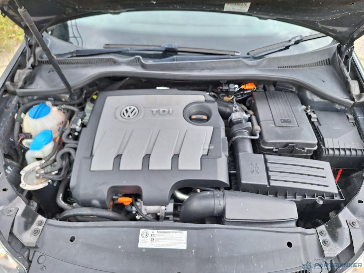 Dezmembrez VOLKSWAGEN GOLF VI Variant (AJ5) [ 2009 - 2013 ] TDI (CAYC) 77KW|105HP