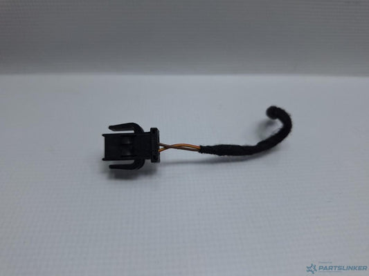 Mufa conector 2 pini AUDI A4 IV Avant (8K5, B8) [ 2007 - 2015 ] TDI (CJCD, CMFB, CSUA) 110KW|150HP OEM 893971632