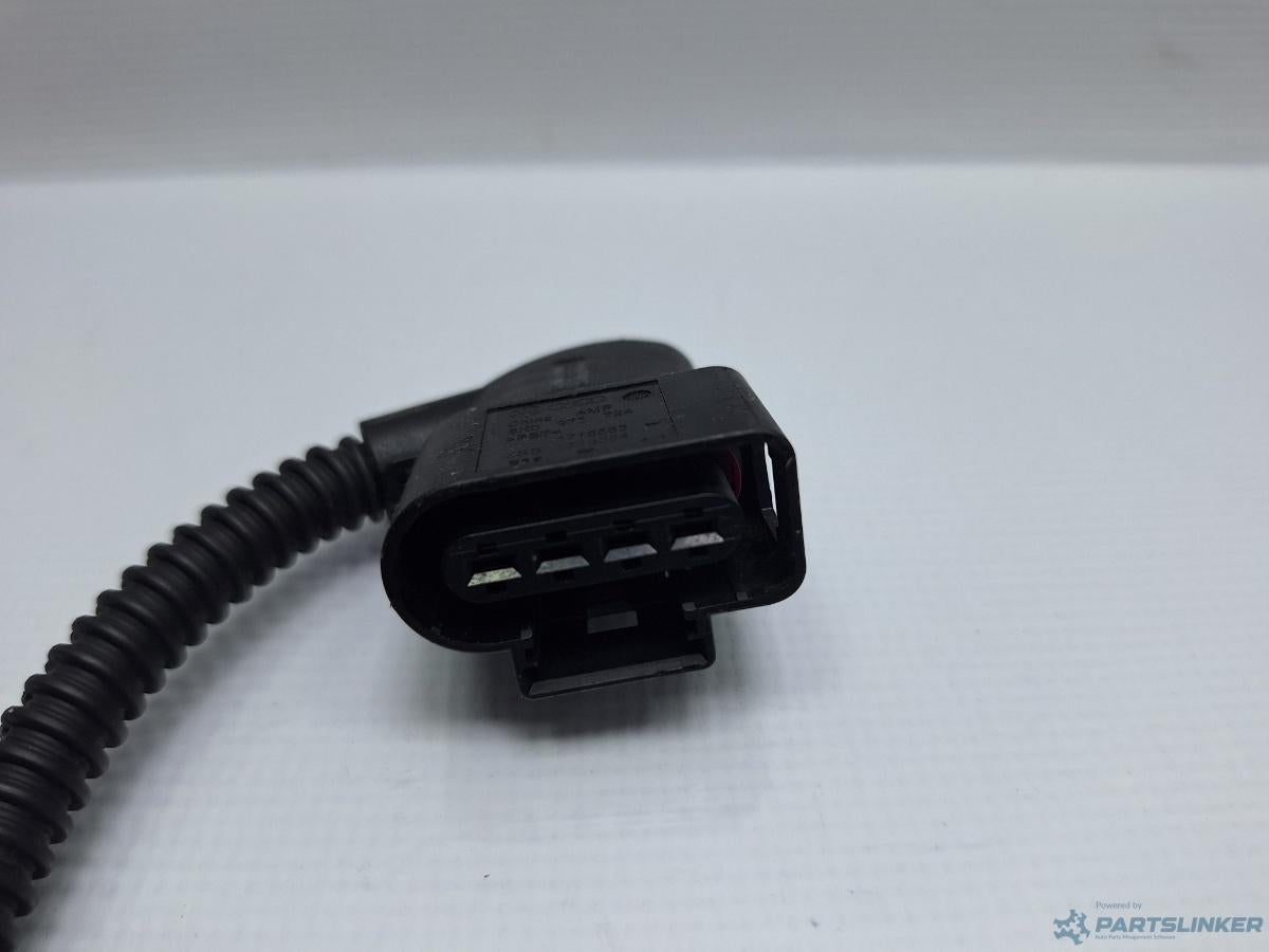 Mufa conector 4 pini AUDI A4 IV Avant (8K5, B8) [ 2007 - 2015 ] TDI (CJCD, CMFB, CSUA) 110KW|150HP OEM 8K0973724