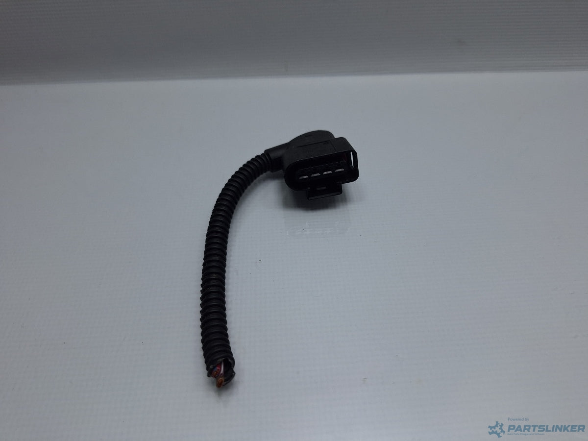 Mufa conector 4 pini AUDI A4 IV Avant (8K5, B8) [ 2007 - 2015 ] TDI (CJCD, CMFB, CSUA) 110KW|150HP 8K0973724