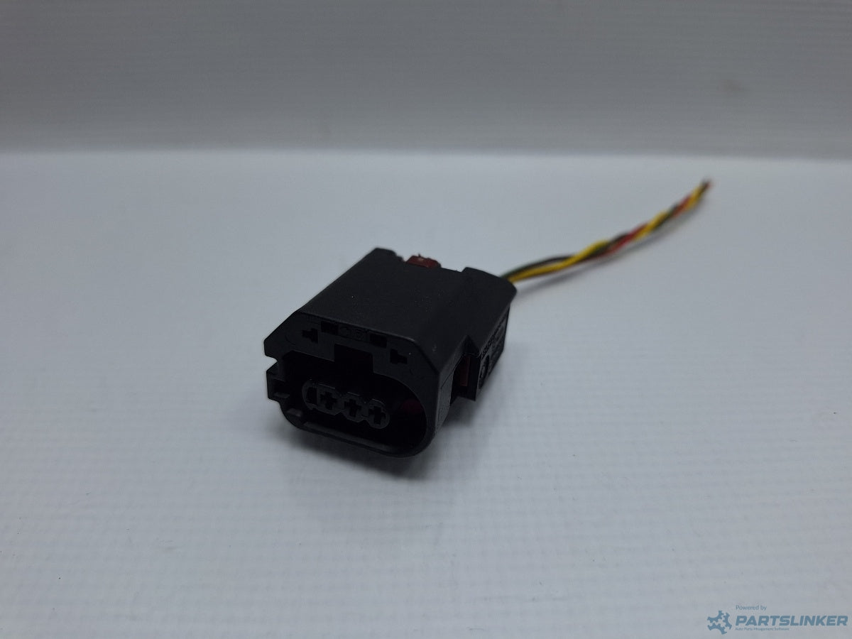 Mufa conector 3 pini 8E0973703C AUDI A4 IV Avant (8K5, B8) [ 2007 - 2015 ]