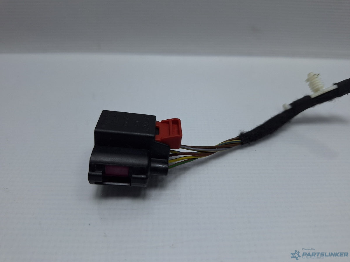 Mufa conector 6 pini 8K0973706 AUDI A4 IV Avant (8K5, B8) [ 2007 - 2015 ]