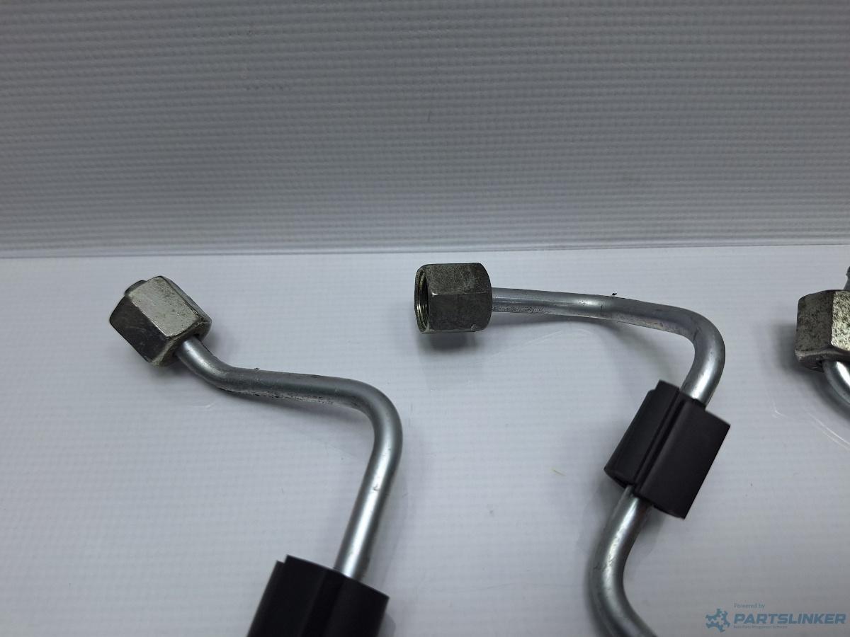 Conducte tur injectoare SKODA OCTAVIA (1Z3) [ 2004 - 2013 ] TDI RS (BMN, CEGA) 125KW|170HP OEM 03L130301C , 03L130301B