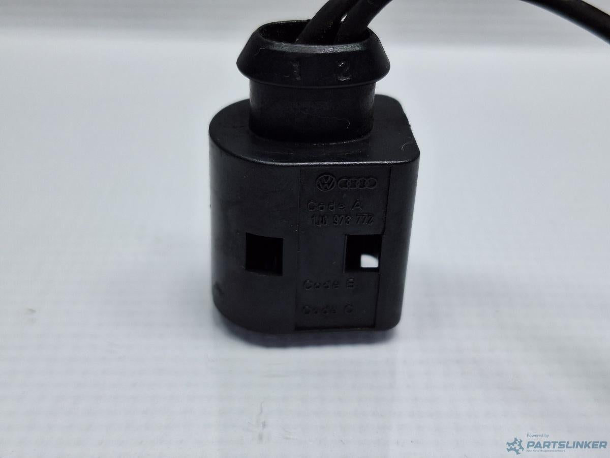 Mufa conector 2 pini SKODA OCTAVIA (1Z3) [ 2004 - 2013 ] TDI RS (BMN, CEGA) 125KW|170HP OEM 1J0973772