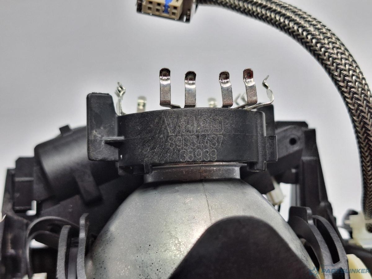 Lupa adaptiva far bixenon dreapta VOLKSWAGEN PASSAT (362) [ 2010 - 2014 ] Valeo 89034437