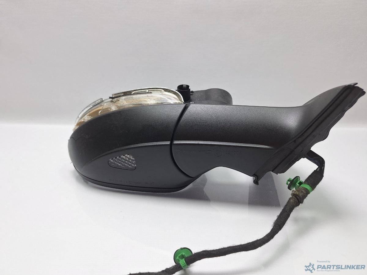 Oglinda laterala electrica portiera fata dreapta cu defect VOLKSWAGEN PASSAT B7 2010 - 2014 3C0857934A