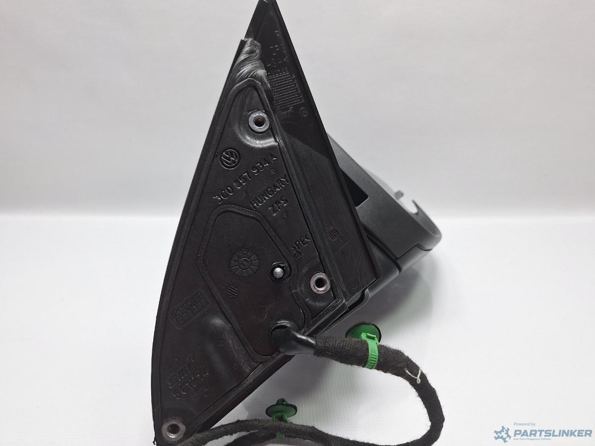 Oglinda laterala electrica portiera fata dreapta cu defect VOLKSWAGEN PASSAT B7 2010 - 2014 3C0857934A