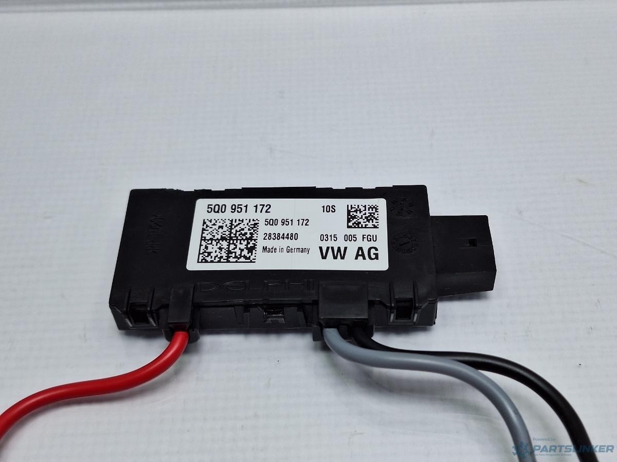 Senzor proximitate VOLKSWAGEN PASSAT Variant (3G5) [ 2014 - > ] TDI (CRLB, DBGA, DFGA) 110KW|150HP OEM 5G0951172