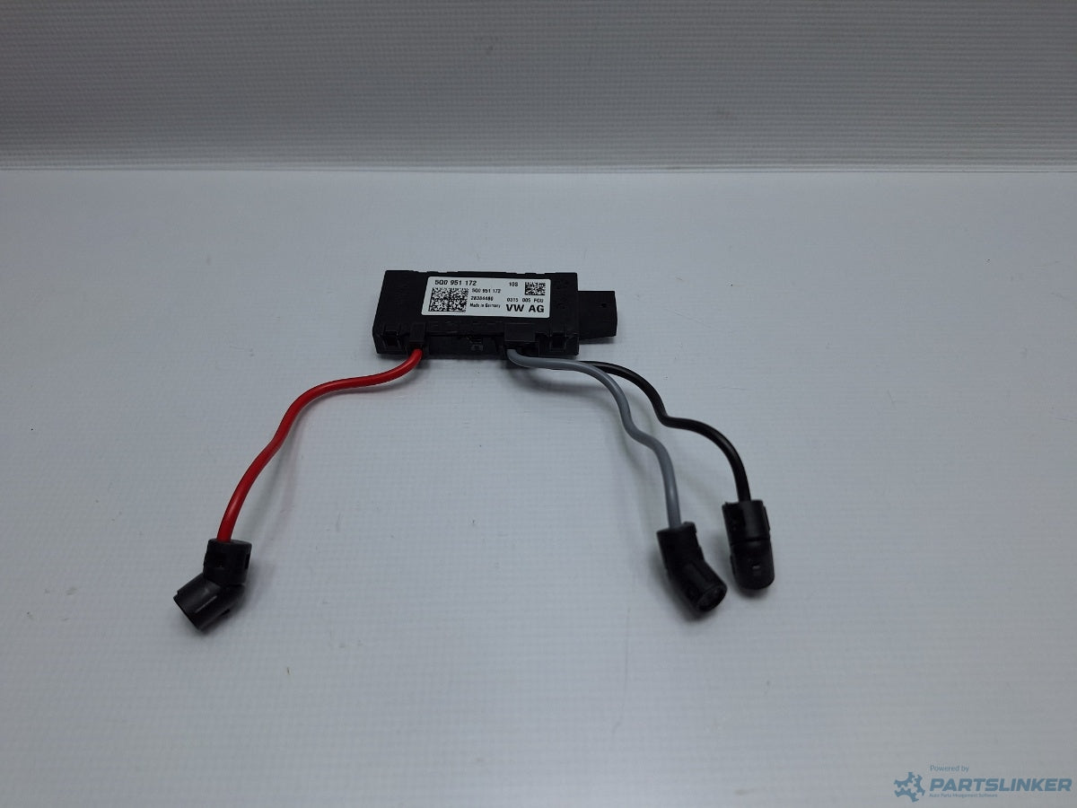 Senzor proximitate VOLKSWAGEN PASSAT Variant (3G5) [ 2014 - > ] TDI (CRLB, DBGA, DFGA) 110KW|150HP 5G0951172