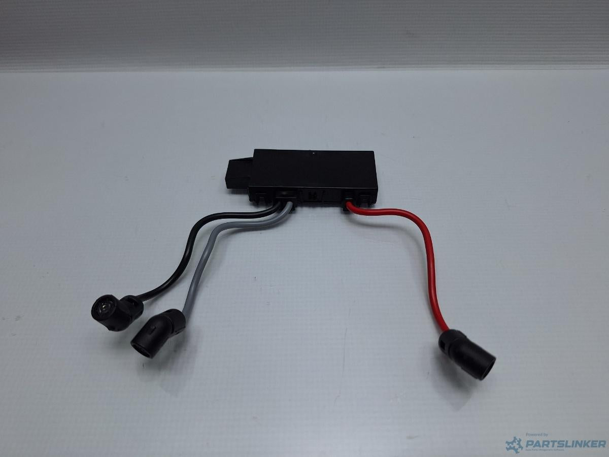 Senzor proximitate VOLKSWAGEN PASSAT Variant (3G5) [ 2014 - > ] TDI (CRLB, DBGA, DFGA) 110KW|150HP OEM 5G0951172