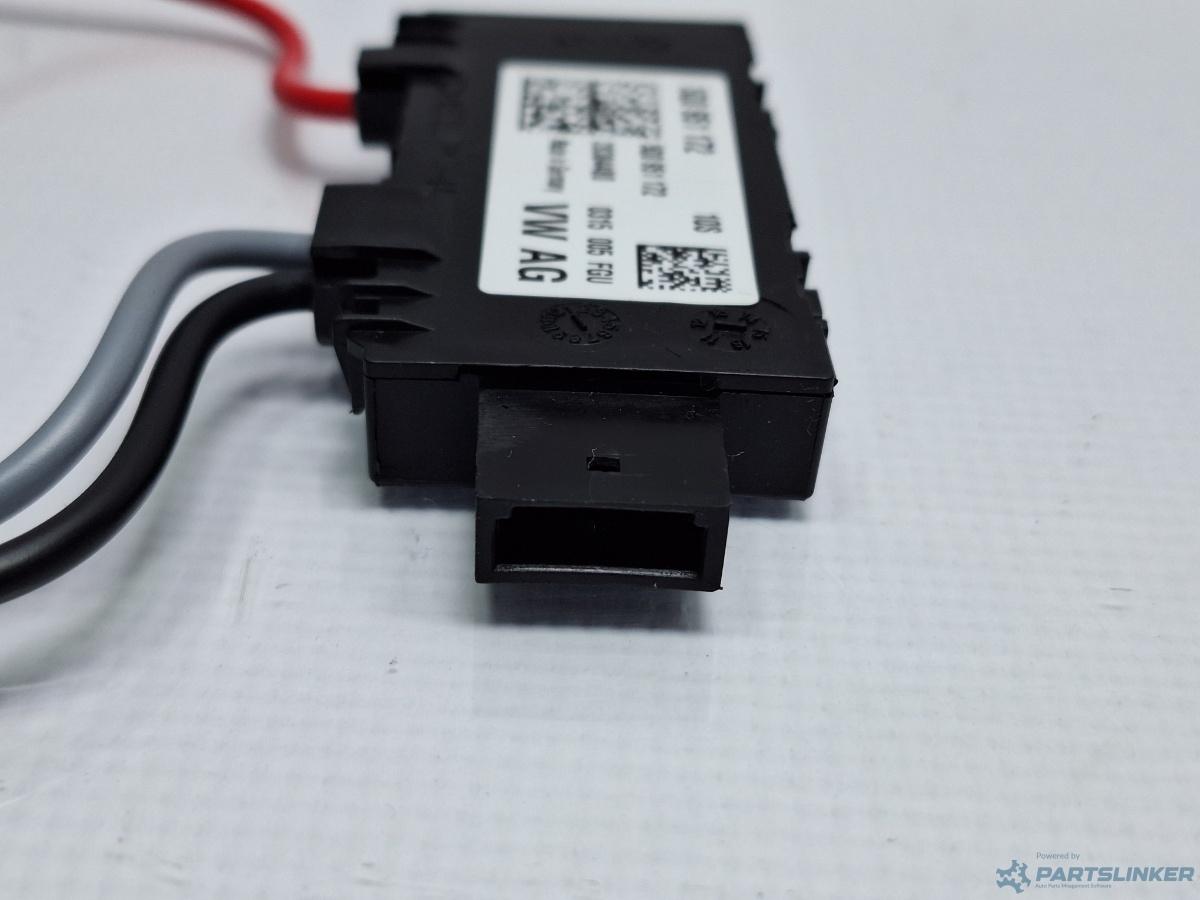 Senzor proximitate VOLKSWAGEN PASSAT Variant (3G5) [ 2014 - > ] TDI (CRLB, DBGA, DFGA) 110KW|150HP OEM 5G0951172
