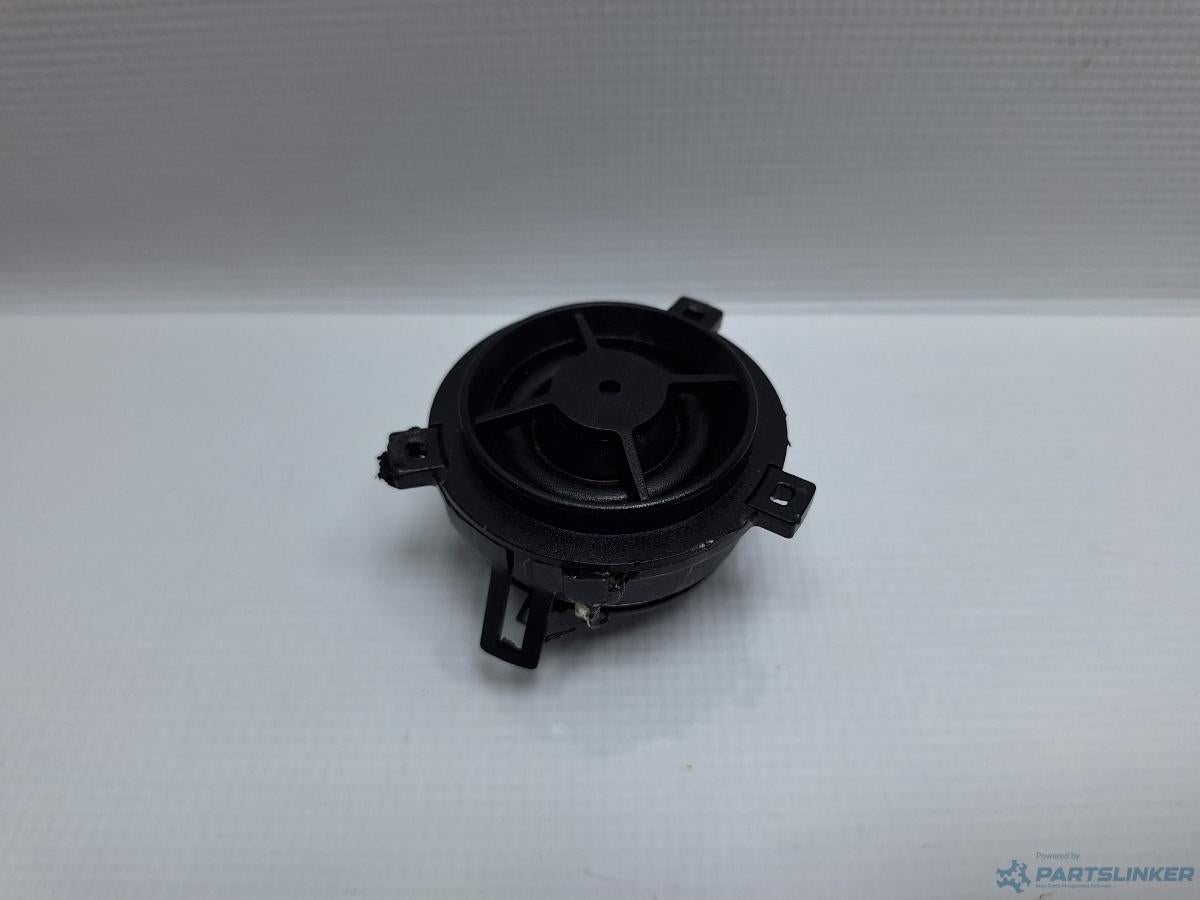 Grilaj protectie difuzor portiera spate stanga fata VOLKSWAGEN PASSAT Variant 3G5 2014 - > TDI CRLB, DBGA, DFGA 3G0035411