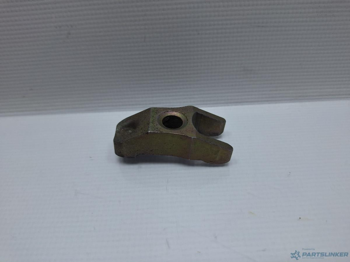 Brida injector VOLKSWAGEN GOLF IV (1J1) [ 1997 - 2007 ] TDI (AGR, ALH) 66KW|90HP OEM  028130206