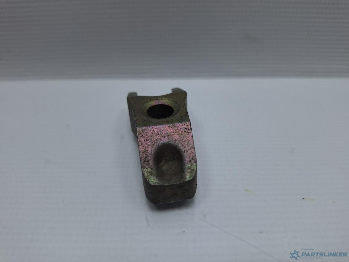 Brida injector VOLKSWAGEN GOLF IV (1J1) [ 1997 - 2007 ] TDI (AGR, ALH) 66KW|90HP OEM  028130206
