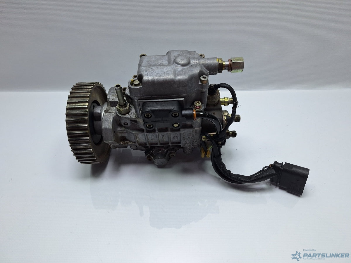 Pompa de injectie VOLKSWAGEN BORA (1J2) [ 1998 - 2013 ] TDI (AGR, ALH) 66KW|90HP BOSCH 0460404977 038130107D