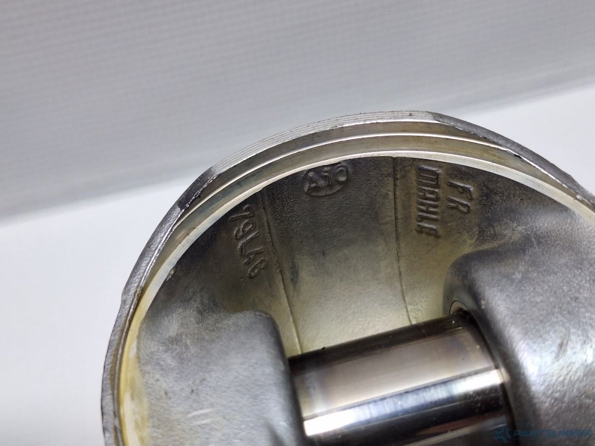 Set pistoane VOLKSWAGEN BORA (1J2) [ 1998 - 2013 ] TDI (AGR, ALH) 66KW|90HP 038107065AA , 038107065AB