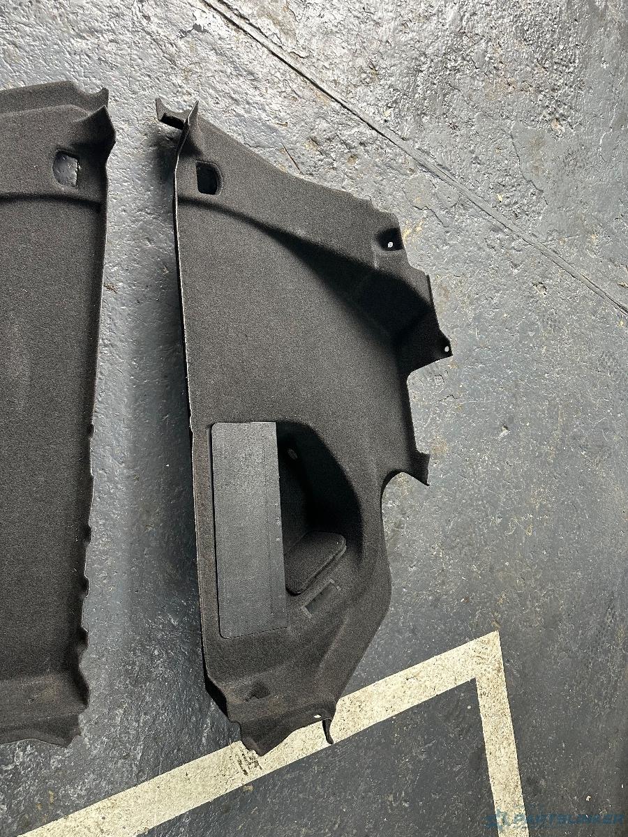 Laterale portbagaj  VOLKSWAGEN PASSAT CC (357) [ 2008 - 2012 ]  3C8867427F / 3C8867428H
