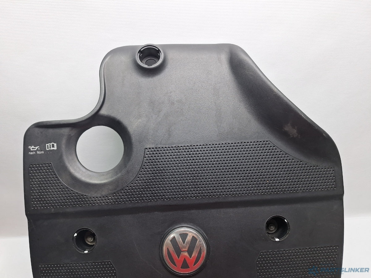Capac ornament motor VOLKSWAGEN BORA (1J2) [ 1998 - 2013 ] TDI (AGR, ALH) 66KW|90HP 038103925HA