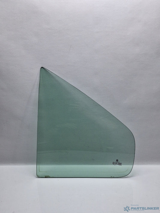 Geam fix lateral usa stanga spate VOLKSWAGEN BORA (1J2) [ 1998 - 2013 ] TDI (AGR, ALH) 66KW|90HP 1J5845215C