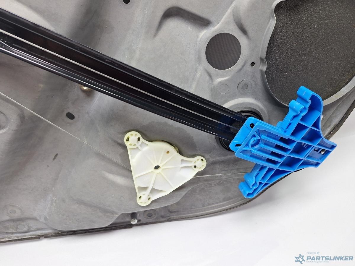 Macara geam dreapta spate VOLKSWAGEN BORA (1J2) [ 1998 - 2013 ] TDI (AGR, ALH) 66KW|90HP OEM 1J5839730K