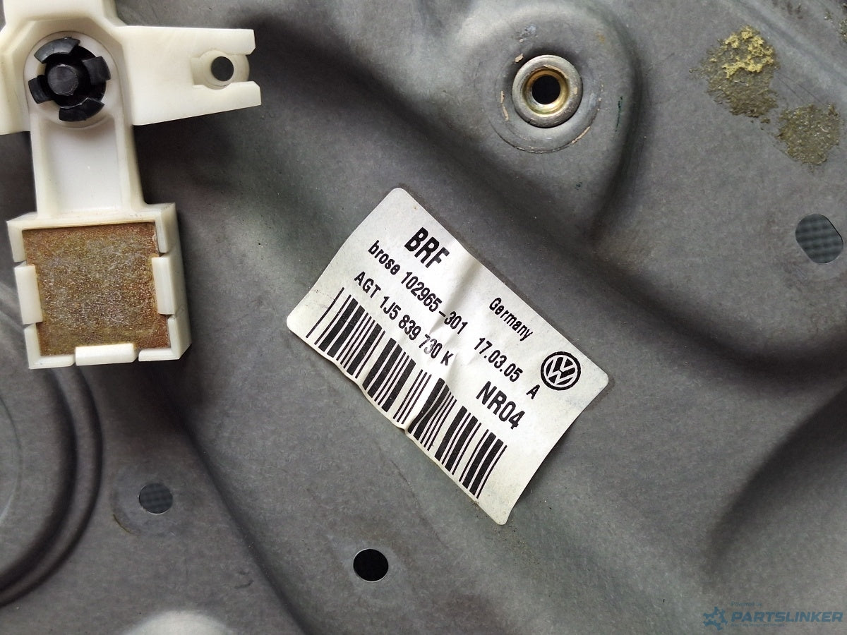 Macara geam dreapta spate VOLKSWAGEN BORA (1J2) [ 1998 - 2013 ] TDI (AGR, ALH) 66KW|90HP 1J5839730K