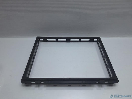Capac carcasa filtru de polen VOLKSWAGEN BORA (1J2) [ 1998 - 2013 ] TDI (AGR, ALH) 66KW|90HP OEM 1J0819638A