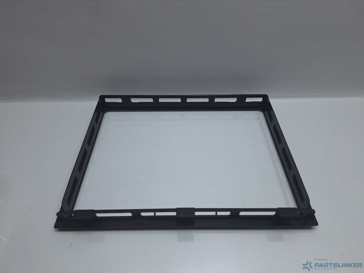 Capac carcasa filtru de polen VOLKSWAGEN BORA (1J2) [ 1998 - 2013 ] TDI (AGR, ALH) 66KW|90HP 1J0819638A