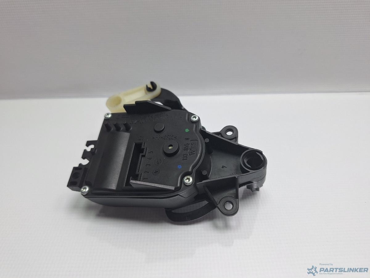 Motoras clapeta aeroterma VOLKSWAGEN BORA (1J2) [ 1998 - 2013 ] TDI (AGR, ALH) 66KW|90HP OEM 1J1907511A