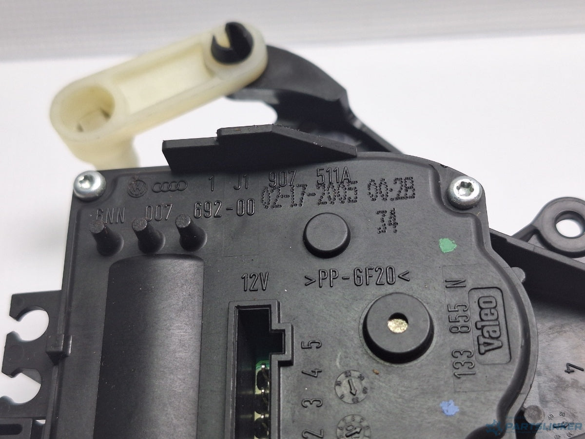 Motoras clapeta aeroterma VOLKSWAGEN BORA (1J2) [ 1998 - 2013 ] TDI (AGR, ALH) 66KW|90HP 1J1907511A