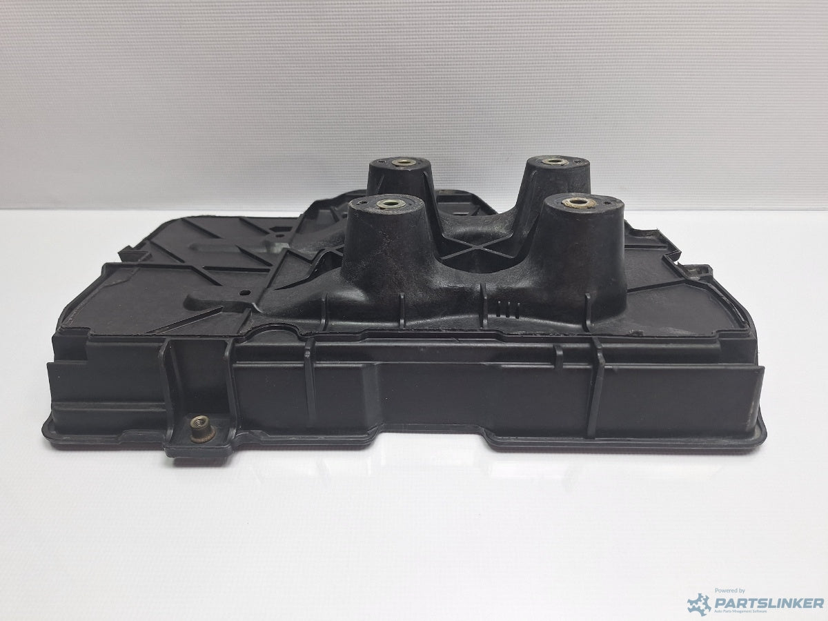 Suport baterie VOLKSWAGEN BORA (1J2) [ 1998 - 2013 ] TDI (AGR, ALH) 66KW|90HP 1J0915333