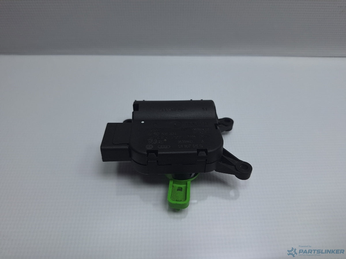 Motoras clapeta aeroterma VOLKSWAGEN BORA (1J2) [ 1998 - 2013 ] TDI (AGR, ALH) 66KW|90HP BOSCH 0132801324 1J1907511G