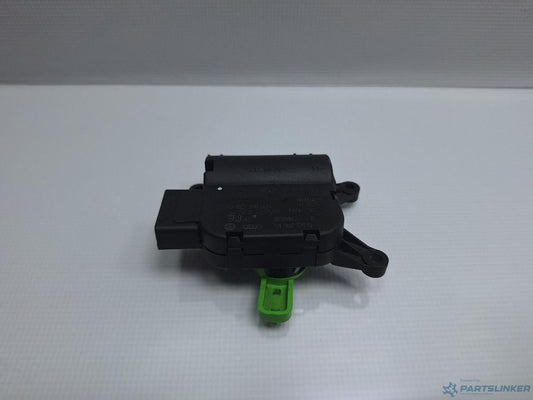Motoras clapeta aeroterma VOLKSWAGEN BORA (1J2) [ 1998 - 2013 ] TDI (AGR, ALH) 66KW|90HP BOSCH 0132801324 OEM 1J1907511G