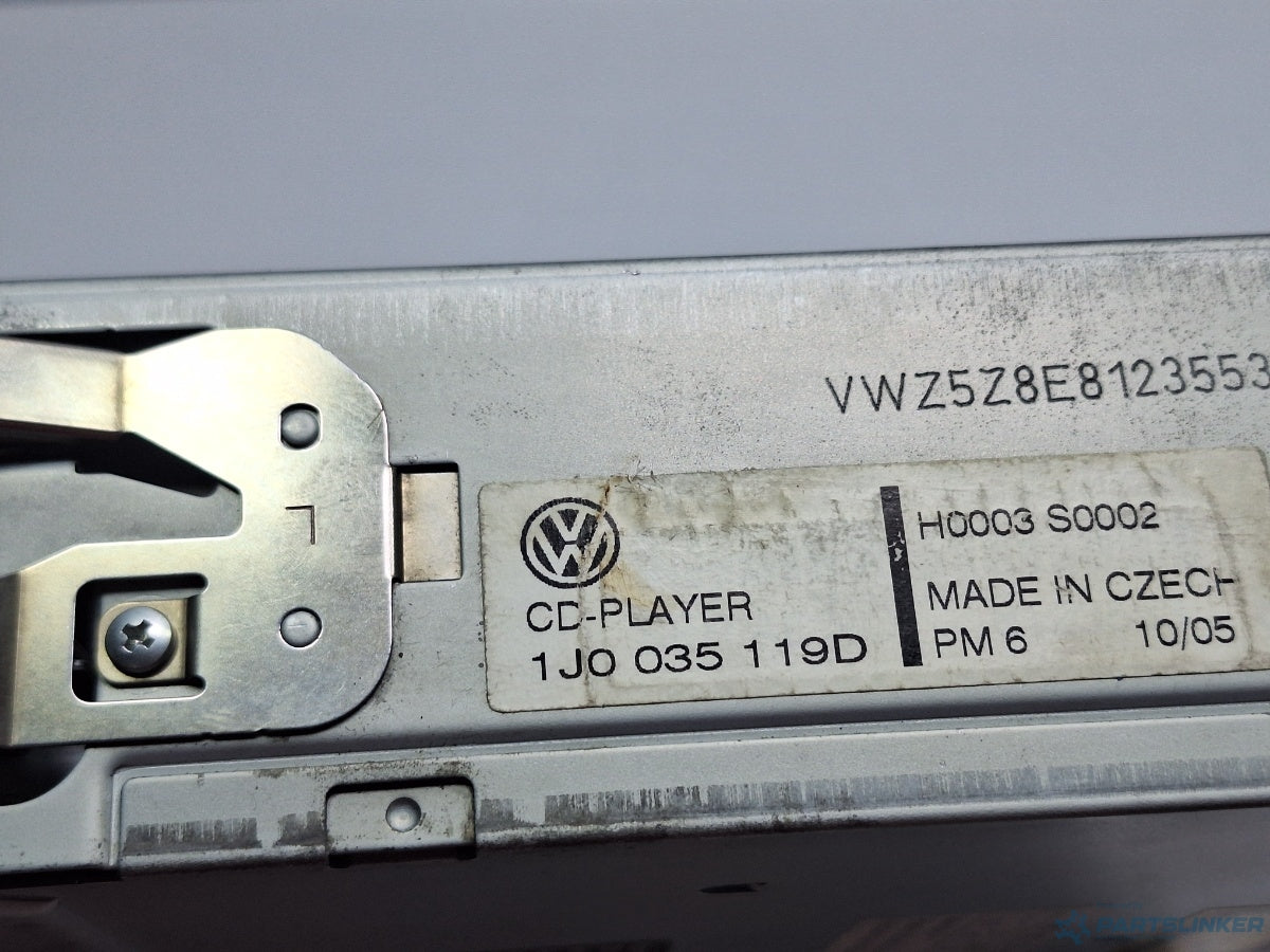 Magazie CD VOLKSWAGEN BORA (1J2) [ 1998 - 2013 ] TDI (AGR, ALH) 66KW|90HP 1J0035119D