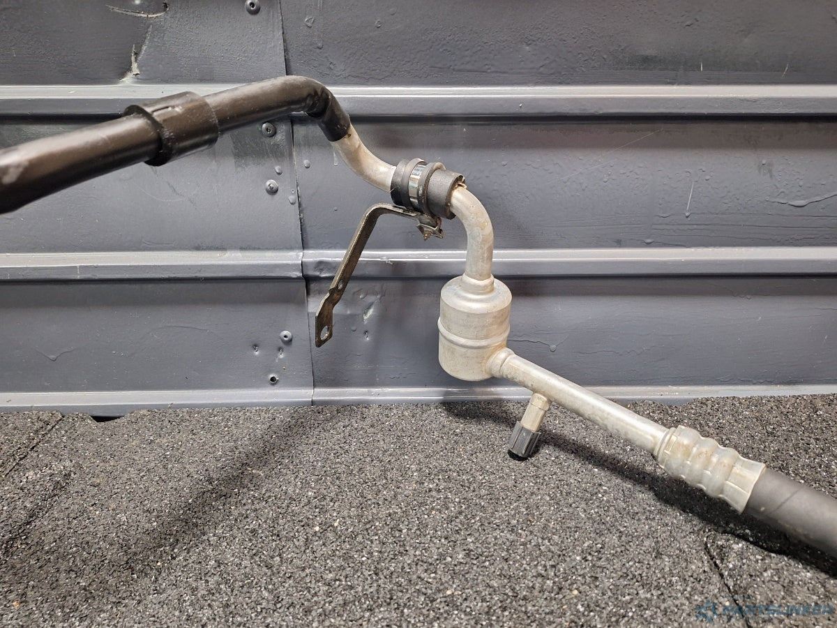 Conducta AC joasa presiune VOLKSWAGEN BORA (1J2) [ 1998 - 2013 ] TDI (AGR, ALH) 66KW|90HP 1J1820743J