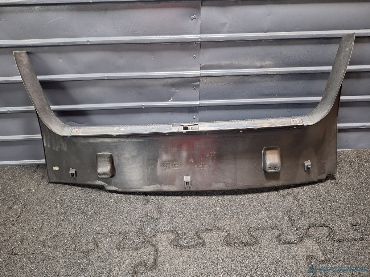 Ornament finitie portbagaj VOLKSWAGEN BORA (1J2) [ 1998 - 2013 ] 1J5863459N