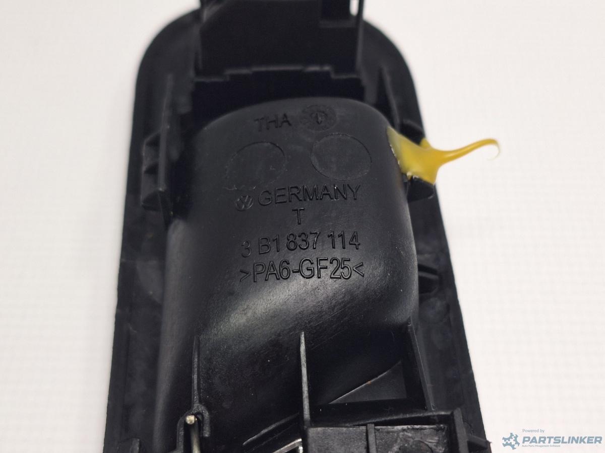 Maner usa dreapta fata VOLKSWAGEN BORA (1J2) [ 1998 - 2013 ] TDI (AGR, ALH) 66KW|90HP OEM 3B1837114