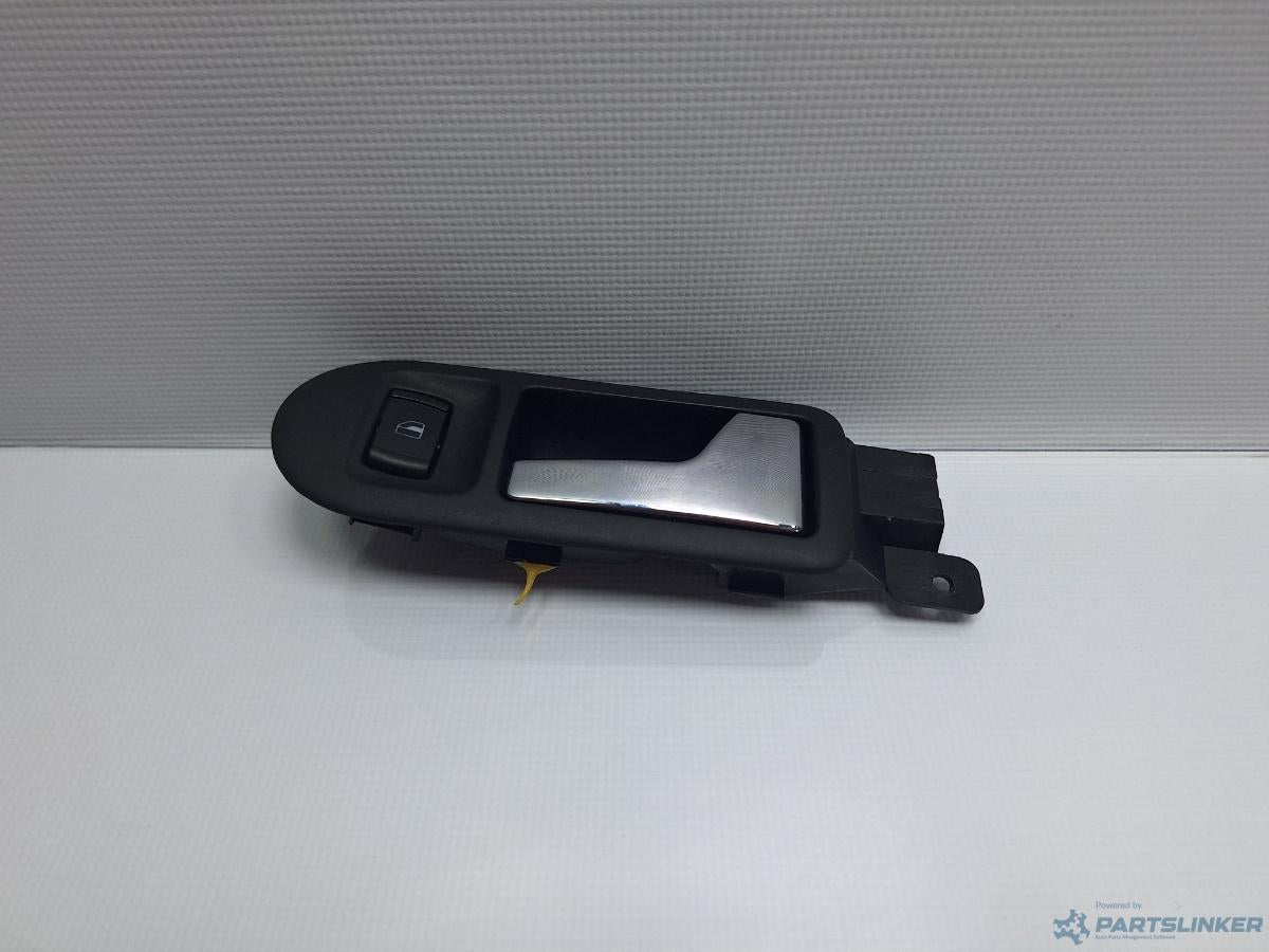 Maner usa dreapta fata VOLKSWAGEN BORA (1J2) [ 1998 - 2013 ] TDI (AGR, ALH) 66KW|90HP OEM 3B1837114