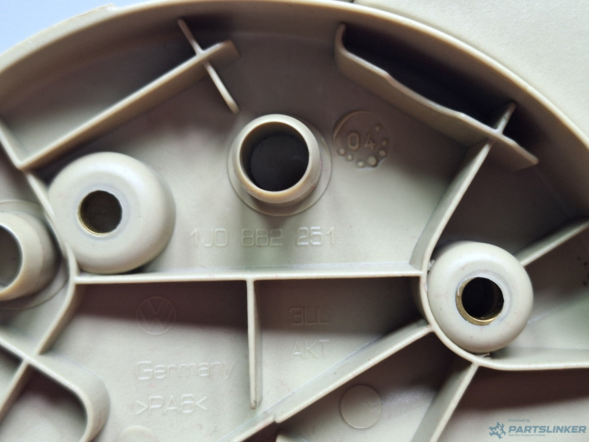 Maneta reglaj inaltime scaun stanga VOLKSWAGEN BORA (1J2) [ 1998 - 2013 ] TDI (AGR, ALH) 66KW|90HP 1J0882251