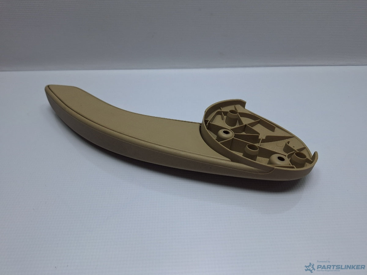 Maneta reglaj inaltime scaun stanga VOLKSWAGEN BORA (1J2) [ 1998 - 2013 ] TDI (AGR, ALH) 66KW|90HP 1J0882251